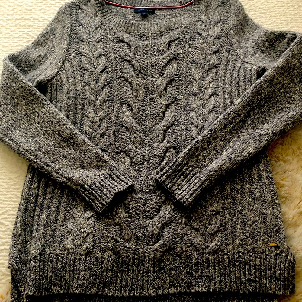 Sweater - Picture 1 of 3